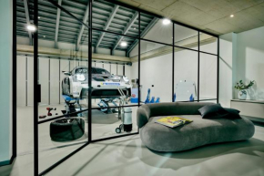Racers Lodge Grand Prix - mit Hebebühne und Doppelgarage